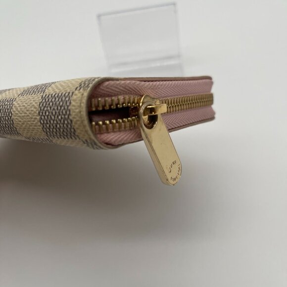 Louis Vuitton Zippy Damier Azur Wallet Preloved - Picture 3 of 8